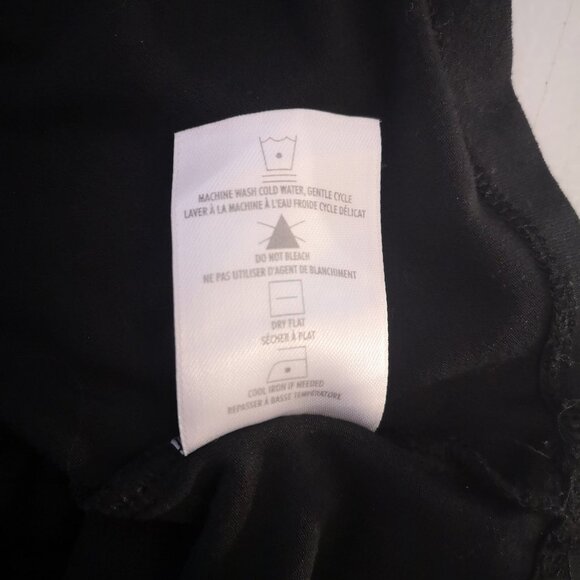 2/$30.00 - Denver Hayes Soft Ladies Black Long Sleeve Round Neck Top - Picture 5 of 9